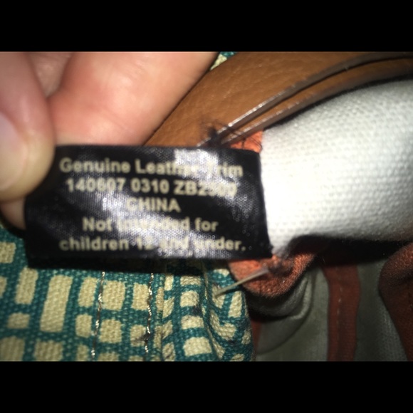 Clearance 🛍 Flowery coated canvas fossil crossbody. - Picture 5 of 5